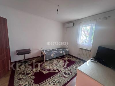 Отдельный дом · 1 комната · 100 м² · 20 сот., мкр Самал, НариманУлкенбаев 26 — Проезд21 за 120 000 ₸ в Атырау
