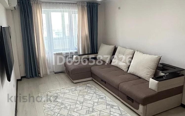 3-комнатная квартира · 71.4 м² · 5/5 этаж, мкр Центральный, Каженбаева 2 — По ул.Махамбета, напротив ЕНПФ за 20 млн ₸ в Атырау — фото 2