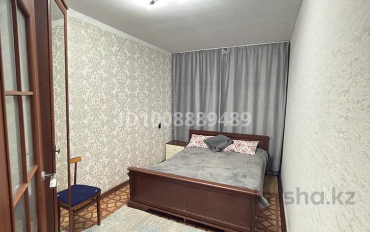 2-бөлмелі пәтер · 45 м² · 3/5 қабат, Абая 97 — Самади март, ЦОН, бағасы: 200 000 〒 в Жезказгане — фото 2