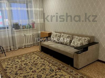 2-комнатная квартира, 55 м², 2/5 этаж помесячно, Гастелло за 150 000 〒 в Петропавловске