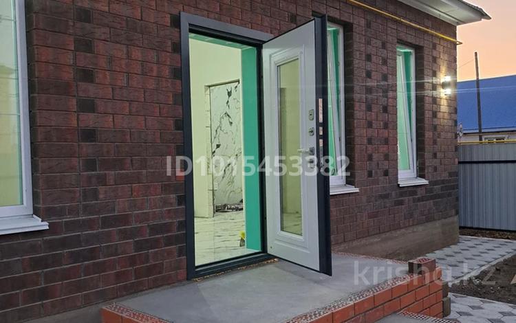 Жеке үй · 4 бөлме · 130 м² · 4 жүзд., Ескі аэропорт ш/а. 11 — Отырар 11, бағасы: 49 млн ₸ в Уральске, мкр Старый Аэропорт — фото 2