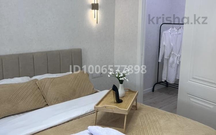 1-бөлмелі пәтер · 44 м² · 16/17 қабат, Толе би 16, бағасы: 13 000 ₸ в Астане, Нура р-н — фото 2