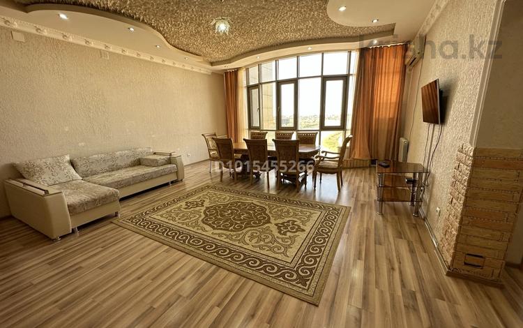 3-бөлмелі пәтер · 110 м² · 13/17 қабат, Кайыргали Смагулов 56А, бағасы: ~ 70 млн ₸ в Атырау, мкр Жилгородок — фото 4