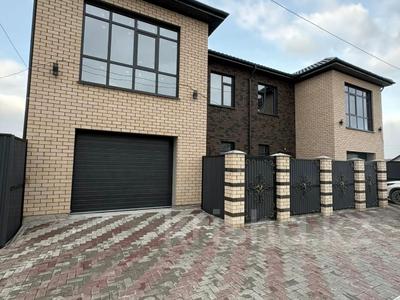 Жеке үй · 5 бөлме · 200 м² · 3 сот., Жабаева, бағасы: 60 млн 〒 в Кокшетау