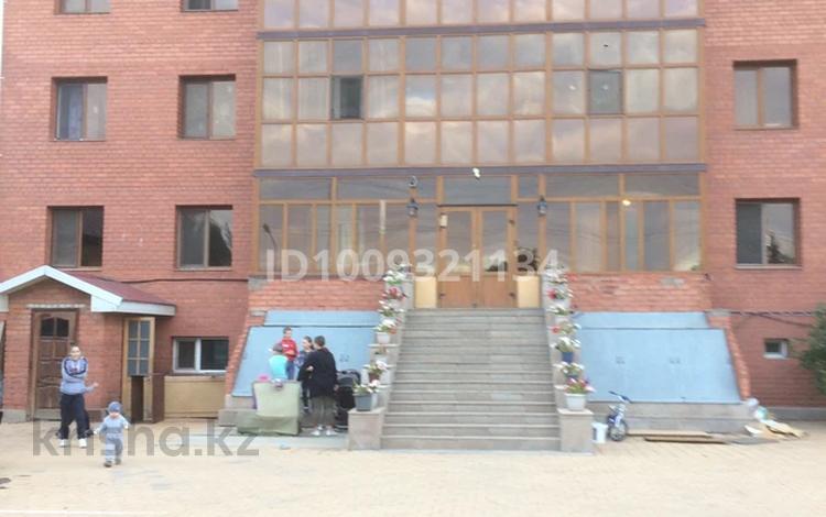 1-комнатная квартира · 42 м² · 3/4 этаж, Куршым 9а за 150 000 ₸ в Астане, Сарыарка р-н — фото 2