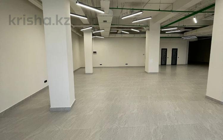 Свободное назначение, офисы, магазины и бутики, общепит, салоны красоты, бани, гостиницы и зоны отдыха, фитнес и спорт, медцентры и аптеки, образование, развлечения, конференц-залы, кабинеты и рабочие места, студии · 700 м² за ~ 4.6 млн ₸ в Алматы, Алмалинский р-н — фото 2