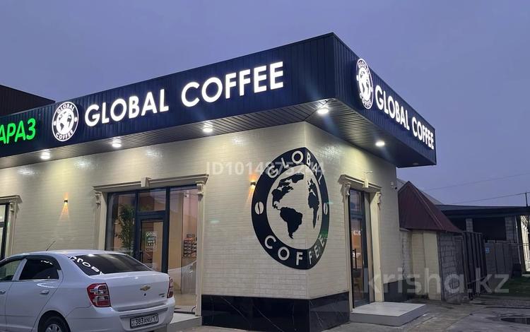 Global coffee · 40 м², бағасы: 15 млн ₸ в Шымкенте, Абайский р-н — фото 10