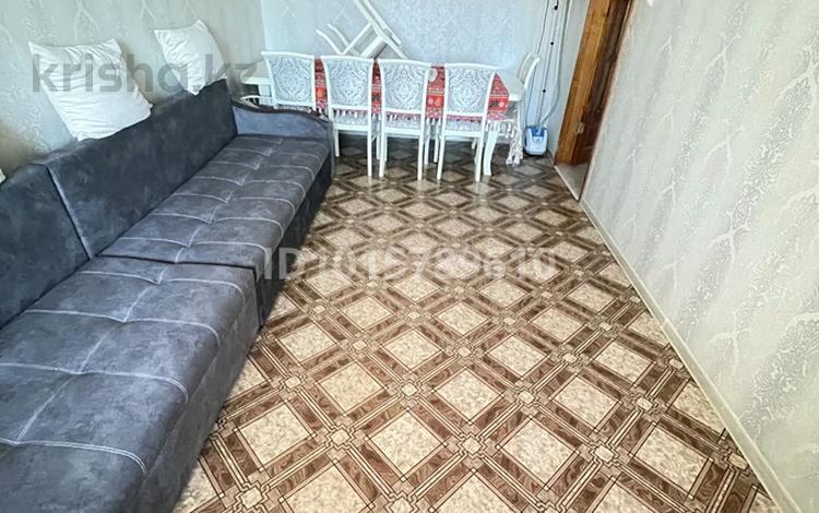 4-комнатная квартира · 106 м² · 4/5 этаж, мкр Кунаева 21 — Находится возле 44 школы гимназий. за 33 млн ₸ в Уральске — фото 2