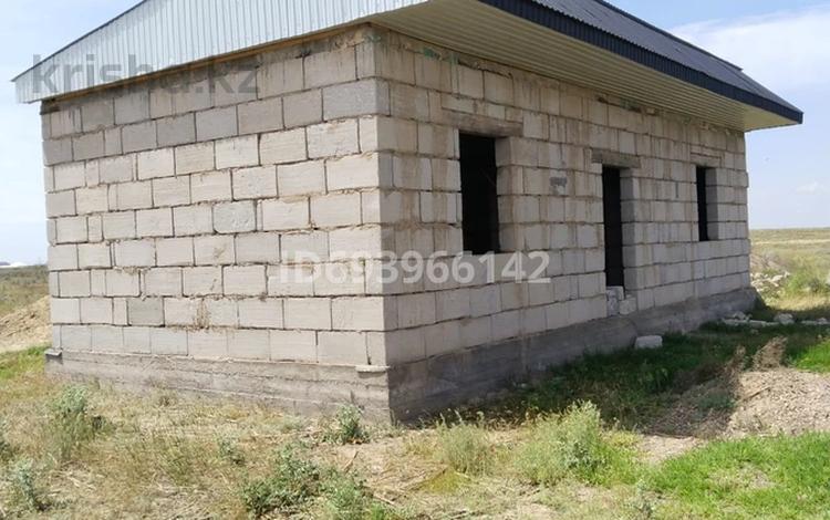 Жеке үй · 2 бөлме · 55 м² · 10 жүзд., Акарыс 156 — Возле районной больницы, бағасы: 4 млн ₸ в Шу — фото 2