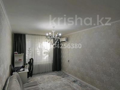 3-комнатная квартира · 67 м² · 1/5 этаж, мкр 4 за 25.5 млн 〒 в Уральске