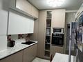 4-комнатная квартира · 94.9 м² · 2/3 этаж, 32В мкр 11 за 27.5 млн ₸ в Актау — фото 34