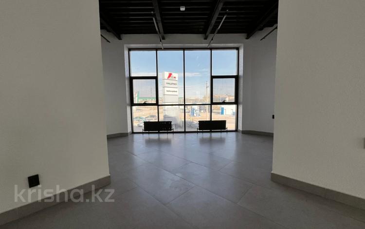 Офисы, кабинеты и рабочие места · 142.4 м² за 925 600 ₸ в Караганде, Казыбек би р-н — фото 15