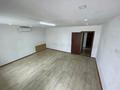 Свободное назначение, офисы, магазины и бутики, салоны красоты, медцентры и аптеки, образование, студии · 55 м² за 200 000 〒 в Актау, 11-й мкр — фото 5