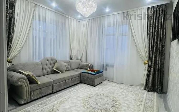 3-комнатная квартира · 78 м² · 3/6 этаж, Майкудук, ​067-й учетный квартал за 43.5 млн ₸ в Караганде, Алихана Бокейханова р-н — фото 2