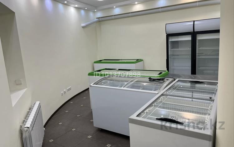 Еркін, дүкендер мен бутиктер · 30 м², бағасы: 18 млн ₸ в Астане, Нура р-н — фото 2