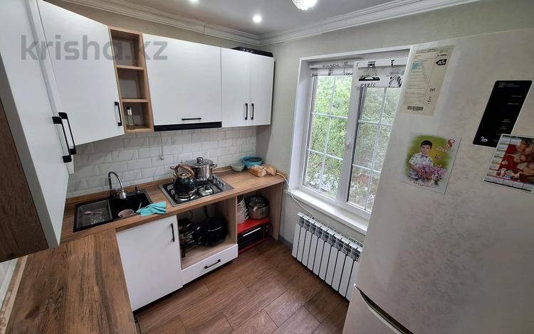 3-бөлмелі пәтер · 65.6 м² · 5/5 қабат, мкр Аксай-2 5, бағасы: 37.5 млн ₸ в Алматы, Ауэзовский р-н — фото 2
