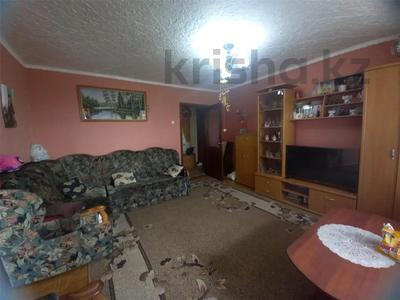 3-комнатная квартира · 55 м² · 9/9 этаж, ул. 6-й мик-н за 8 млн 〒 в Темиртау