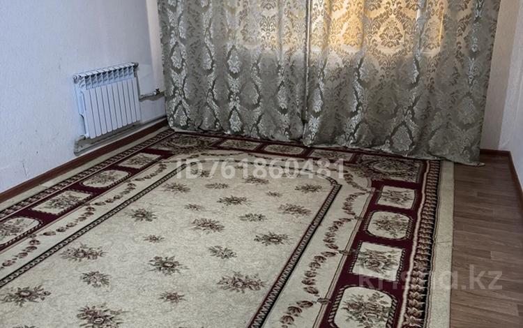 1-комнатная квартира · 40 м² · 5/5 этаж, 10 микр 19 — 49 школа рядом за 80 000 ₸ в Таразе — фото 6