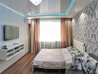 1-комнатная квартира, 36 м², 7/9 этаж посуточно, Камзина 60 — СК Баянтау за 11 000 〒 в Павлодаре