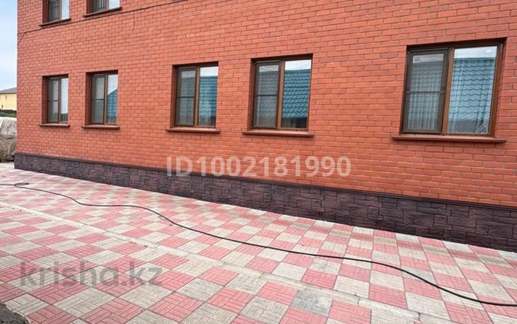 Жеке үй · 11 бөлме · 360 м² · 10 сот., Молодова 12 — 23-мкр Алматы трасса, бағасы: 1.5 млн ₸ в Усть-Каменогорске, Ульбинский — фото 2