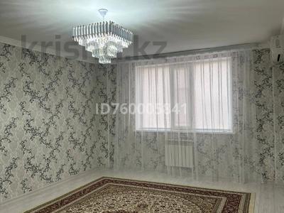 3-бөлмелі пәтер · 82.5 м² · 4/5 қабат, мкр Нурсая, Проспект Елорда 85 85, бағасы: 220 000 ₸ в Атырау
