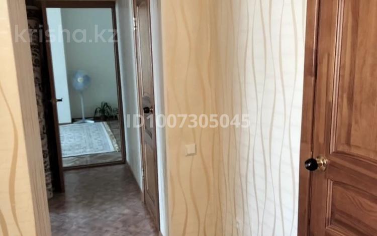 2-комнатная квартира · 74 м² · 10/11 этаж, Набережная 86 — Дома на Кунаева за 15.5 млн ₸ в Актобе, мкр. Курмыш — фото 2