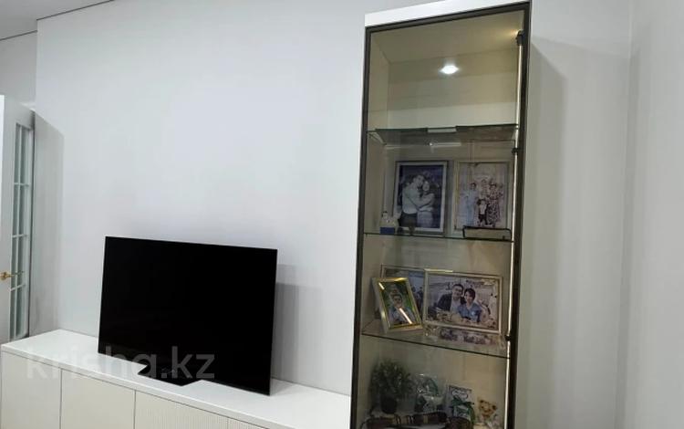 3-бөлмелі пәтер · 97 м² · 7/9 қабат, Симферопольская 1/1, бағасы: 112 млн ₸ в Алматы, Ауэзовский р-н — фото 2