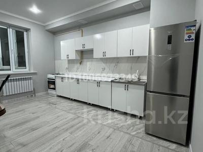 3-комнатная квартира · 104 м² · 3/5 этаж, 1 переулок Мангилик ел 12а — Мангилик Ел и Сулейманова за 200 000 〒 в Таразе