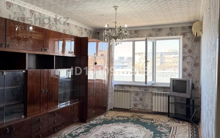 2-бөлмелі пәтер · 62 м² · 5/5 қабат, 12-шағынаудан 34 — Коктем Базар, бағасы: 120 000 ₸ в Шымкенте, Енбекшинский р-н — фото 2
