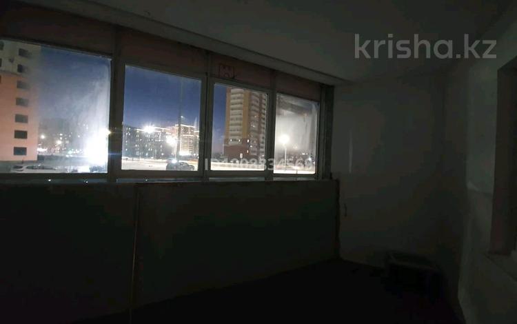 1-комнатная квартира · 42.8 м² · 1/25 этаж, мкр Юго-Восток, Ашимова — Трилистник за 16 млн ₸ в Караганде, Казыбек би р-н — фото 2