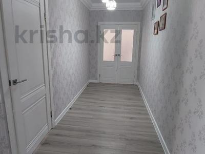 4-комнатная квартира, 108 м², 3/5 этаж, мкр. Алтын орда за 43 млн 〒 в Актобе, мкр. Алтын орда