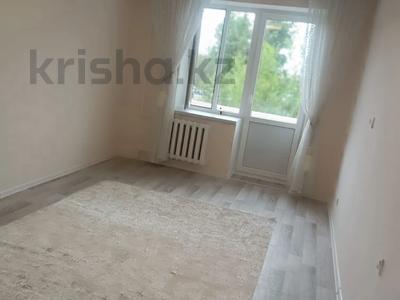 1-бөлмелі пәтер · 33 м² · 3/5 қабат, Жетысу 17, бағасы: 11.5 млн ₸ в Талдыкоргане, мкр Самал