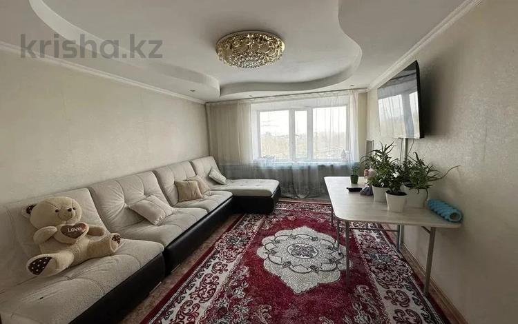 3-бөлмелі пәтер, 63 м², 9/9 қабат, Майкудук, 11а микрорайон, бағасы: 11.5 млн 〒 в Караганде, Алихана Бокейханова р-н — фото 2