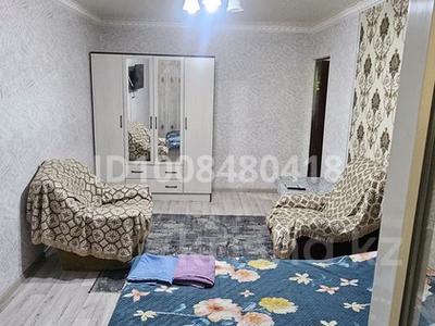 1-комнатная квартира · 52 м² · 3/5 этаж, Айбергенова 7б — Областная Стоматология за 13 000 ₸ в Шымкенте