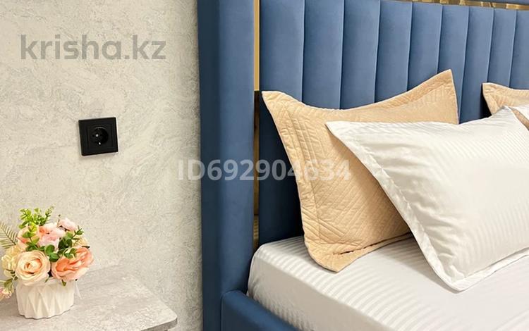 3-комнатная квартира · 85 м² · 9 этаж, Розыбакиева 336 за 35 000 ₸ в Алматы, Бостандыкский р-н — фото 14
