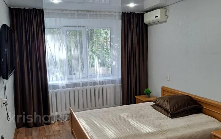 2-бөлмелі пәтер · 49 м² · 1/5 қабат, Камзина 14, бағасы: 18.1 млн ₸ в Павлодаре — фото 2