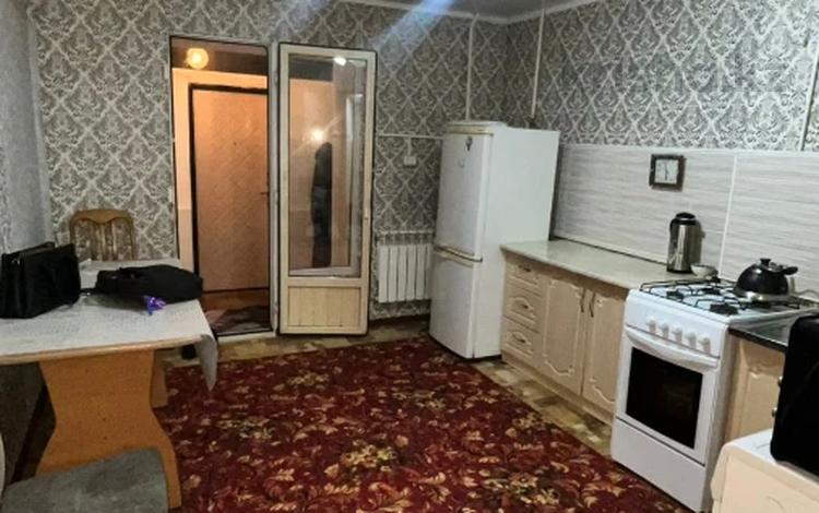 1-комнатная квартира · 37 м² · 1/5 этаж, Жастар за 11.8 млн ₸ в Талдыкоргане, мкр Жастар — фото 9