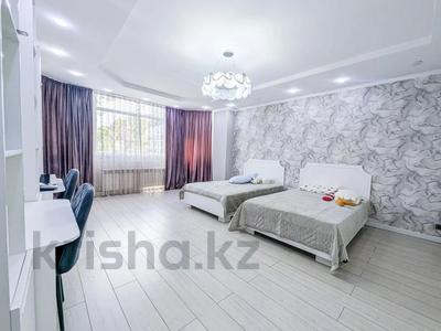 4-бөлмелі пәтер · 168 м² · 5/6 қабат, Мамыр-3 ш/а. 4а, бағасы: 99 млн ₸ в Алматы, Ауэзовский р-н