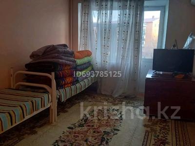 2-комнатная квартира, 111 м², 1мкрн 8 за 15 млн 〒 в Туркестане