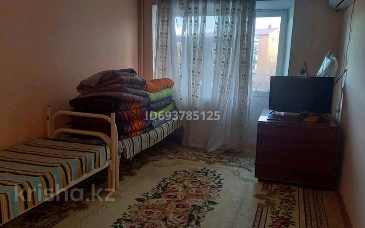 2-комнатная квартира, 111 м², 1мкрн 8 за 15 млн 〒 в Туркестане — фото 2