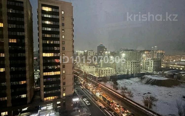 2-комнатная квартира · 68 м² · 9/16 этаж, Розабакева 247/1 — Летвена за 25 000 ₸ в Алматы — фото 13