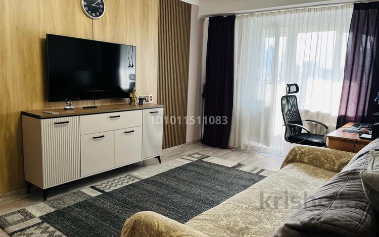 3-комнатная квартира · 67 м² · 7/8 этаж, мкр Самал-1 — Пр. Достык угол ул. Жолдасбекова за 68 млн ₸ в Алматы, Медеуский р-н — фото 2