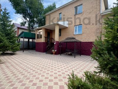 Жеке үй · 6 бөлме · 255 м² · 10 жүзд., Күнгей ш/а., Мкр Кунгей, улица Жанабаева 7, бағасы: 105 млн ₸ в Караганде, Казыбек би р-н