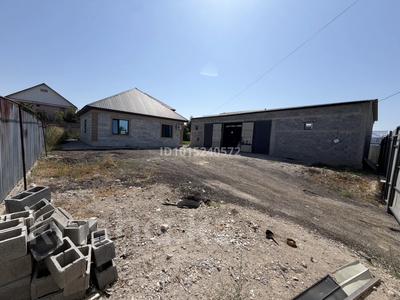 Отдельный дом · 3 комнаты · 100 м² · 8 сот., Тынышбаева 54 — Шпака за 45 млн ₸ в Боралдае (Бурундай), мкр Водник-1