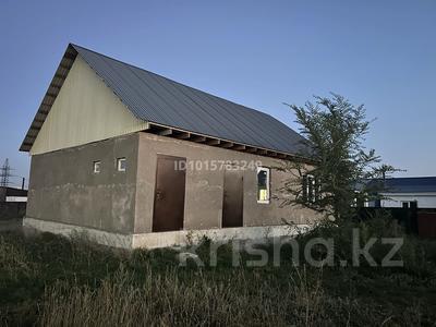 Жеке үй · 4 бөлме · 90 м² · 10 жүзд., Мерей 1 — Напротив нового мечети на Ахмирова, бағасы: 10 млн ₸ в Усть-Каменогорске, Ахмирово