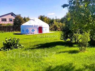 Жеке үй · 6 бөлме · 190 м² · 19 сот., Огородная 19 — Переулок Огородная, Юбилейная новая ЦГБ, бағасы: 43 млн ₸ в Семее