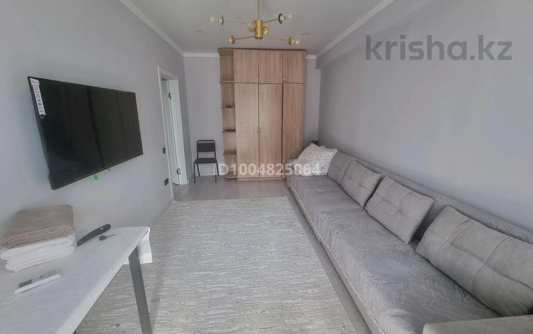 2-комнатная квартира · 60 м², Толе би 285/8 к11 — Толе би Утеген батыра за 18 000 ₸ в Алматы, Ауэзовский р-н — фото 2