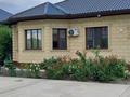 Отдельный дом · 4 комнаты · 220 м² · 8 сот., мкр Самал-2, Мкр.Самал 12 проезд 10 дом за 70 млн ₸ в Атырау