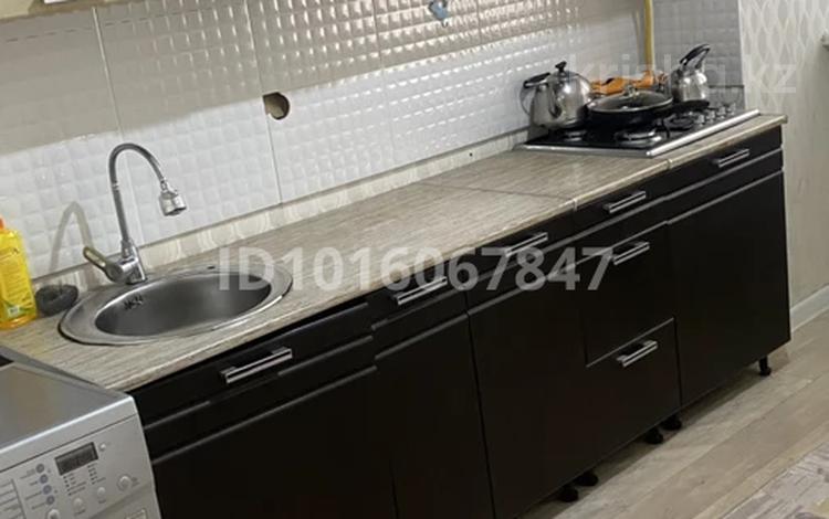 2-комнатная квартира · 55 м² · 3/6 этаж, 32В мкр 2 за 150 000 ₸ в Актау — фото 2