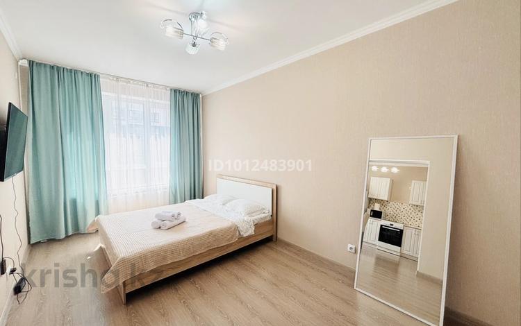 1-комнатная квартира · 37 м² · 7/7 этаж, Бектурова 4 за 12 000 ₸ в Астане, Нура р-н — фото 10
